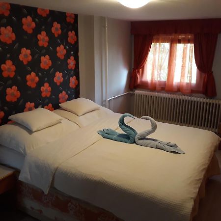 Rozsa Apartman Lenti Exteriér fotografie