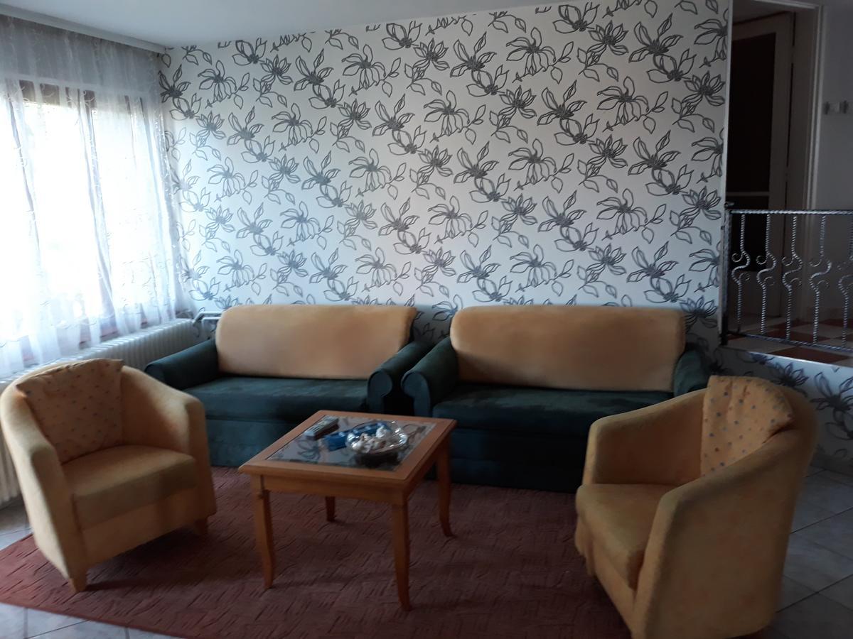 Rozsa Apartman Lenti Exteriér fotografie