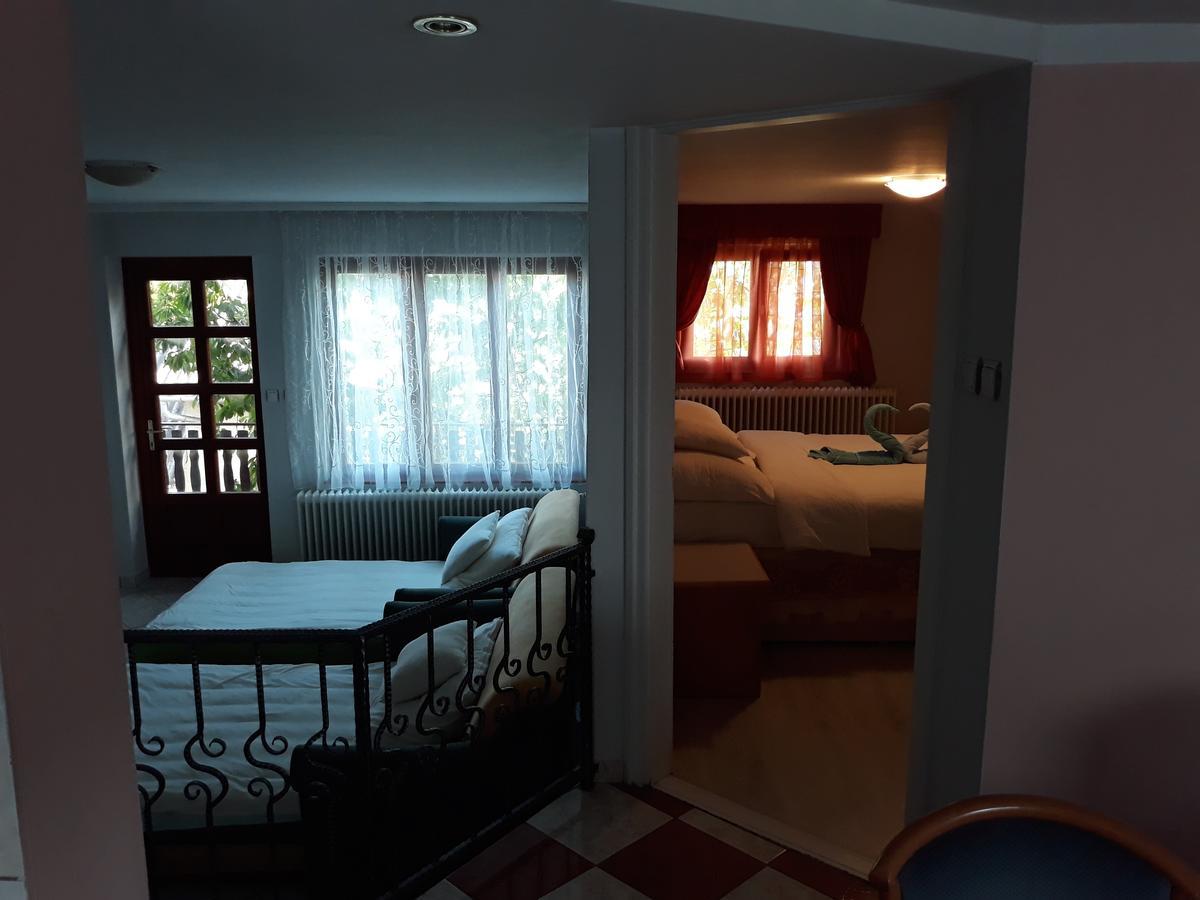 Rozsa Apartman Lenti Exteriér fotografie