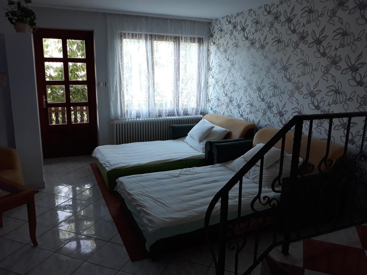 Rozsa Apartman Lenti Exteriér fotografie